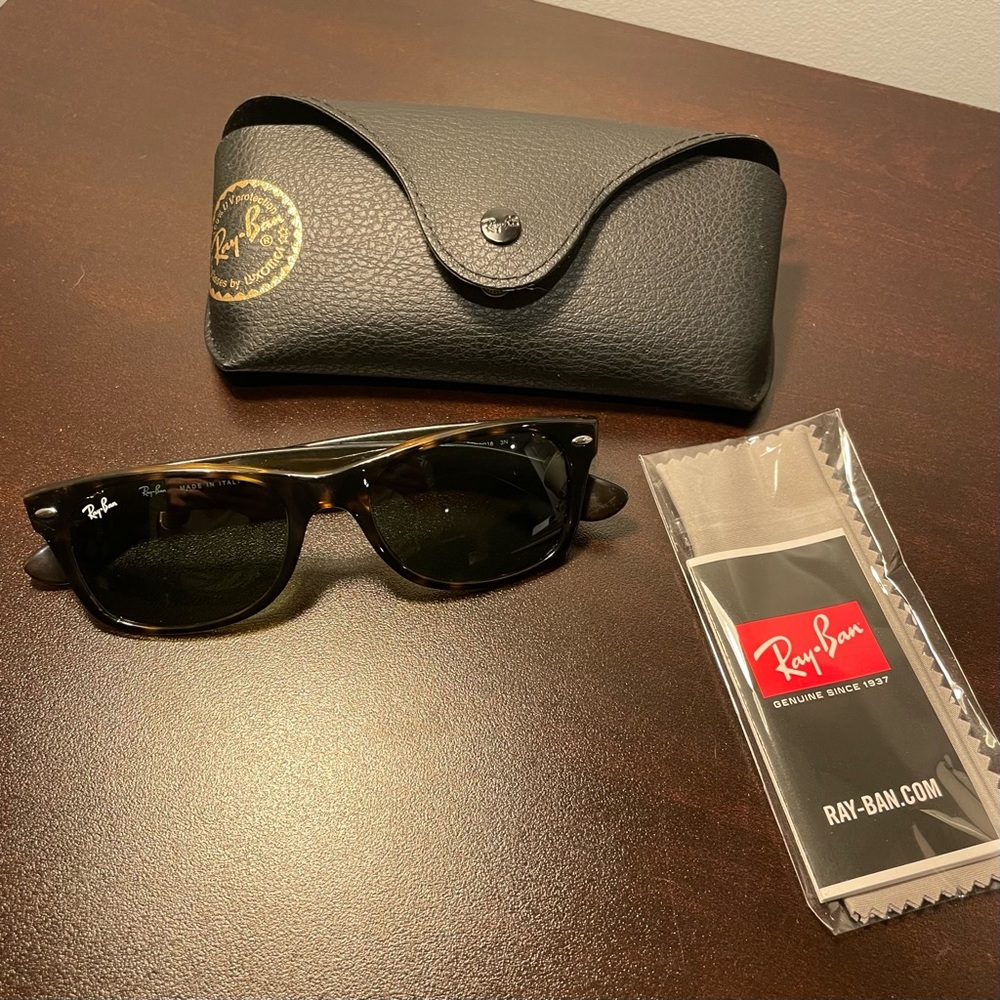 Rayban tortoiseshell New Wayfarer sunglasses